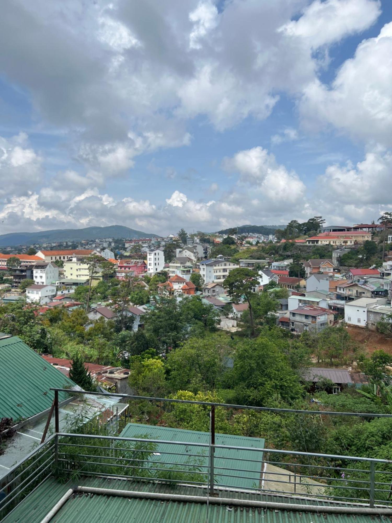 Hotel Khach San Lan Dai Dalat Exterior foto